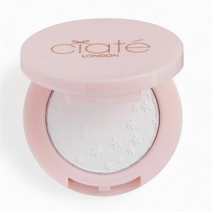 ciate extraordinary setting powder!!